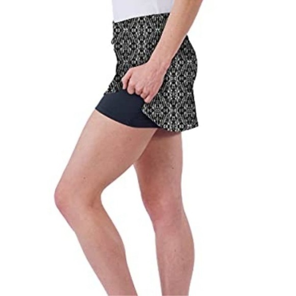 Tranquility by Colorado Clothing Dresses & Skirts - NWT Tranquility by Colorado Clothing Rhombi Black Skirt Skort Size L
